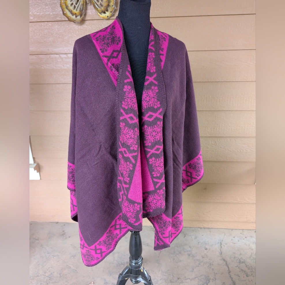 Belle Boho By Kim Gravel Pink And Plum Sweater Cape